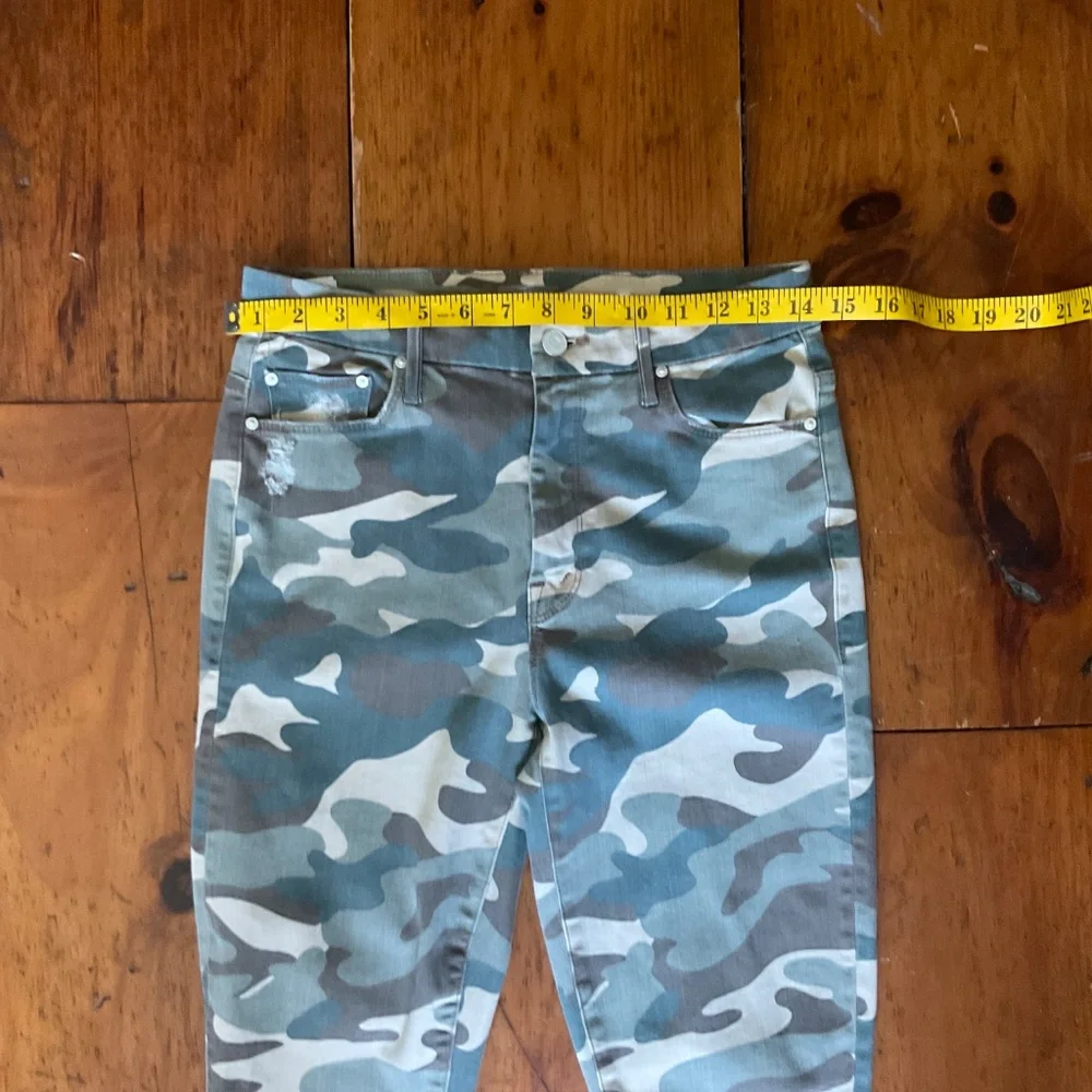 Mother High Waisted Looker Ankle Fray Camo Jeans sz27 - Picture 7 of 14